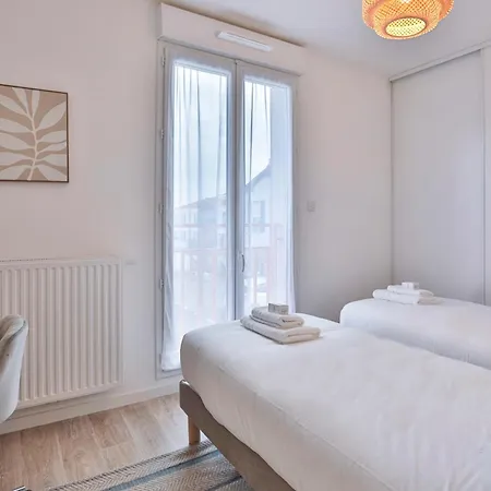 Sejourolonne - Maison Para-hotelliere 4 Etoiles, Quartier Calme * Les Sables-dʼOlonne