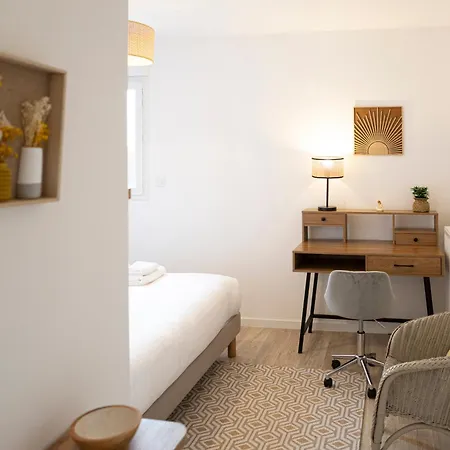 Ferienhaus Sejourolonne - Maison Para-hotelliere 4 Etoiles, Quartier Calme