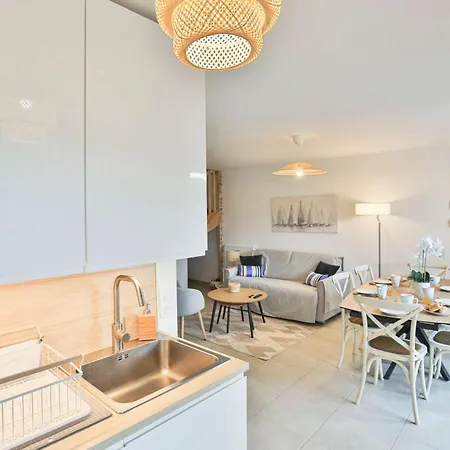 Sejourolonne - Maison Para-hotelliere 4 Etoiles, Quartier Calme Les Sables-dʼOlonne