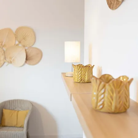 Sejourolonne - Maison Para-hotelliere 4 Etoiles, Quartier Calme *