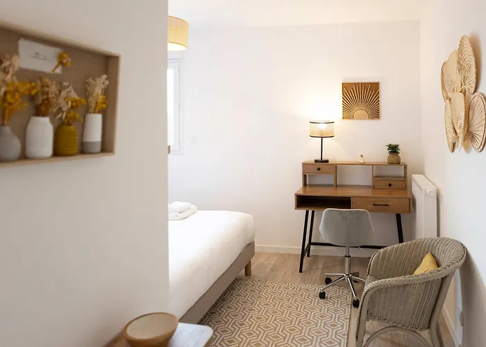 Sejourolonne - Maison Para-hotelliere 4 Etoiles, Quartier Calme Prázdninový dům