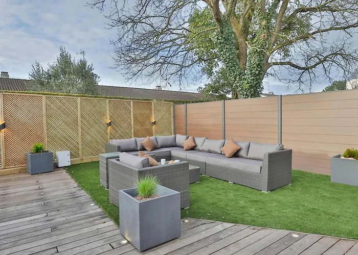 Sejourolonne - Maison Para-hotelliere 4 Etoiles, Quartier Calme Prázdninový dům